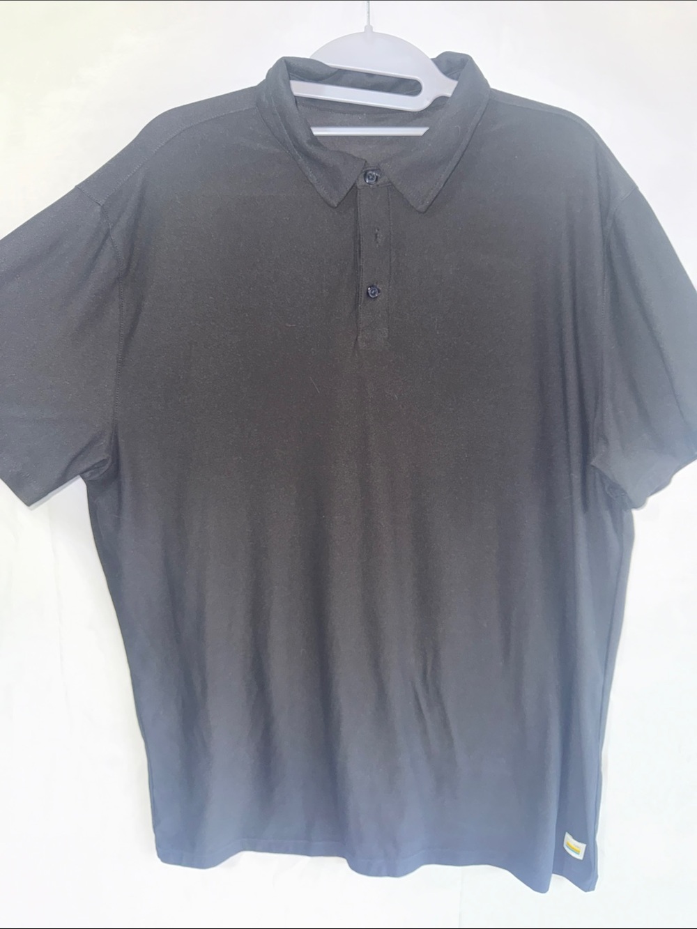 Vuori Men’s Black Short-Sleeve Polo